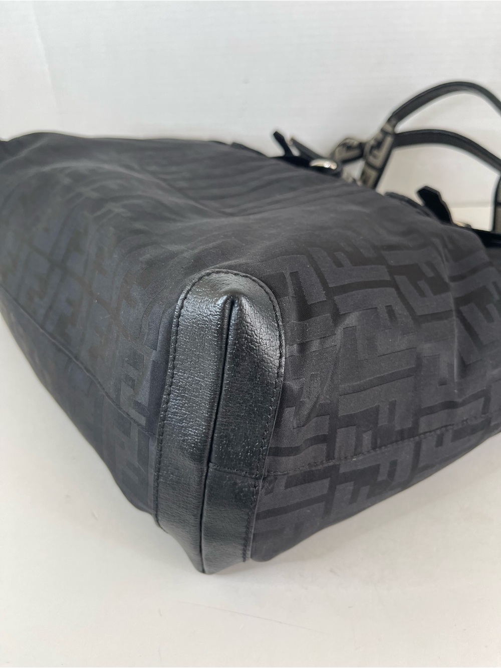 Fendi black Zucca nylon tote bag - Picture 7 of 15